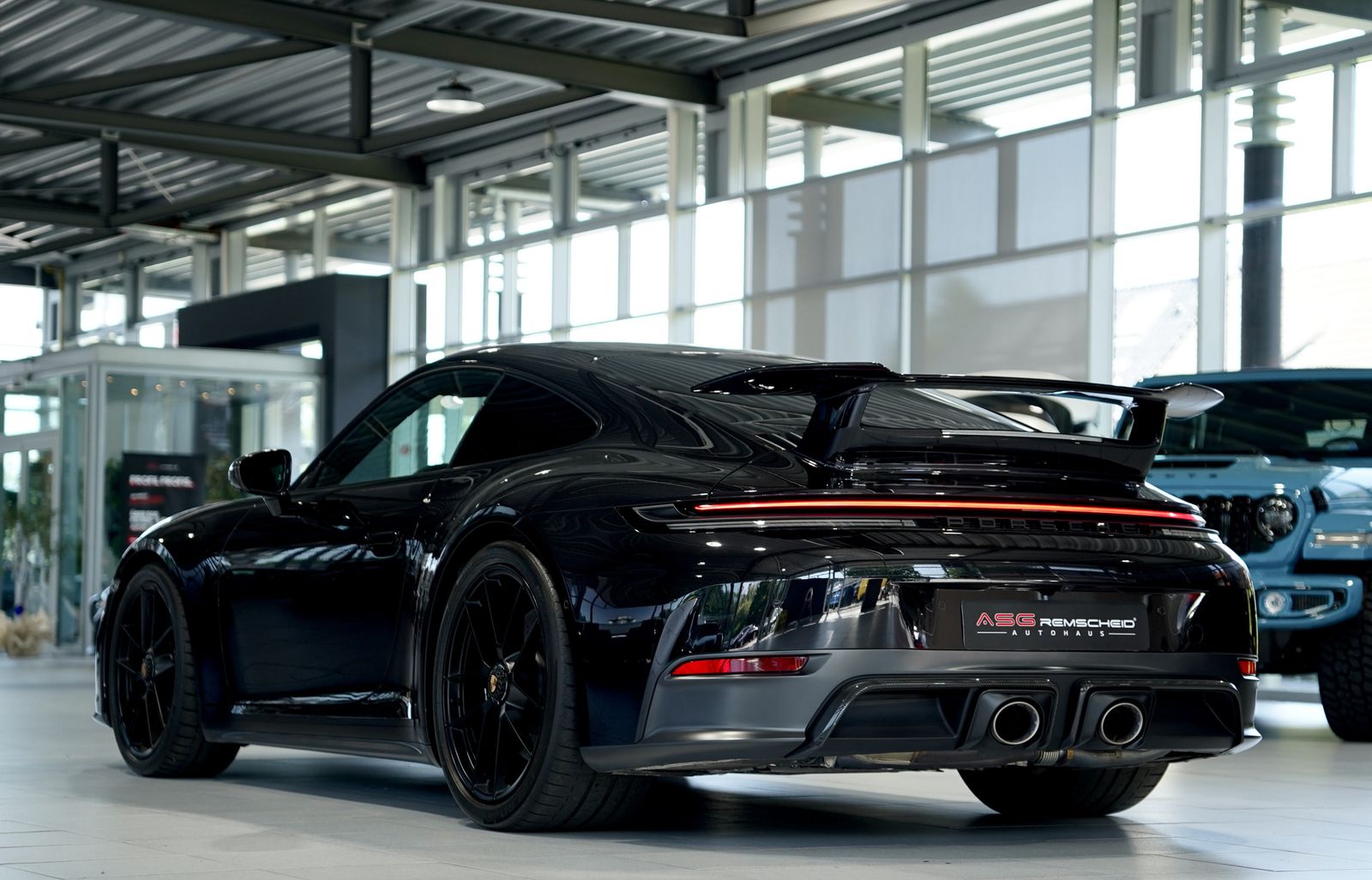 Porsche 992
