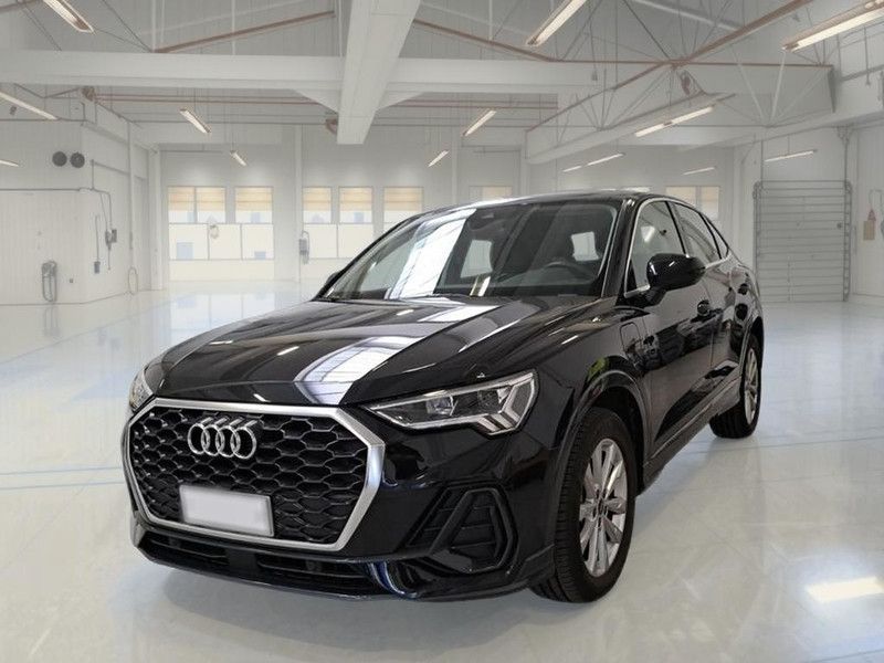 Image of Audi Q3