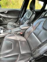 Volvo V40 D4 Geartronic Ocean Race Automatik, AHK - Volvo V40 von privat