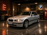 BMW E36. 318i. Automatik..Top zustand. - BMW 318: Limousine, E36
