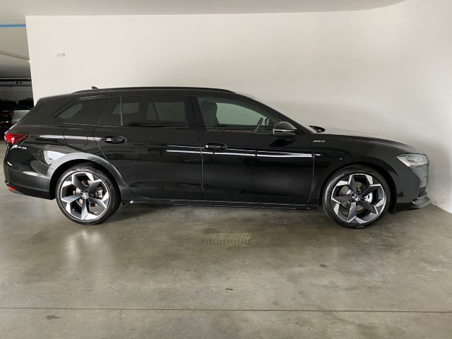 Superb Combi Sportline 2.0 TDI DSG AHK+MATRIX+MA