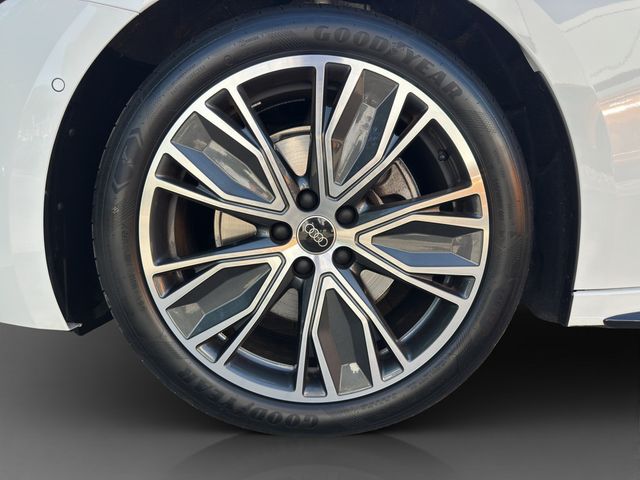 A5 Avant 2.0 TFSI Tech S line KAMERA SHZ ACC LED