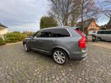 Volvo XC90 D5 AWD Geartronic Inscription Pano AHK HUD - Volvo XC90 in Oberhausen