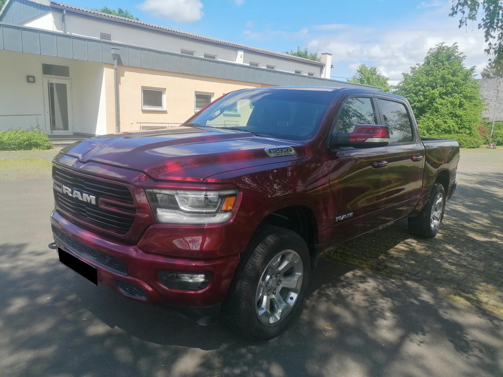 Dodge RAM 1500 5.7 Hemi Lonestar