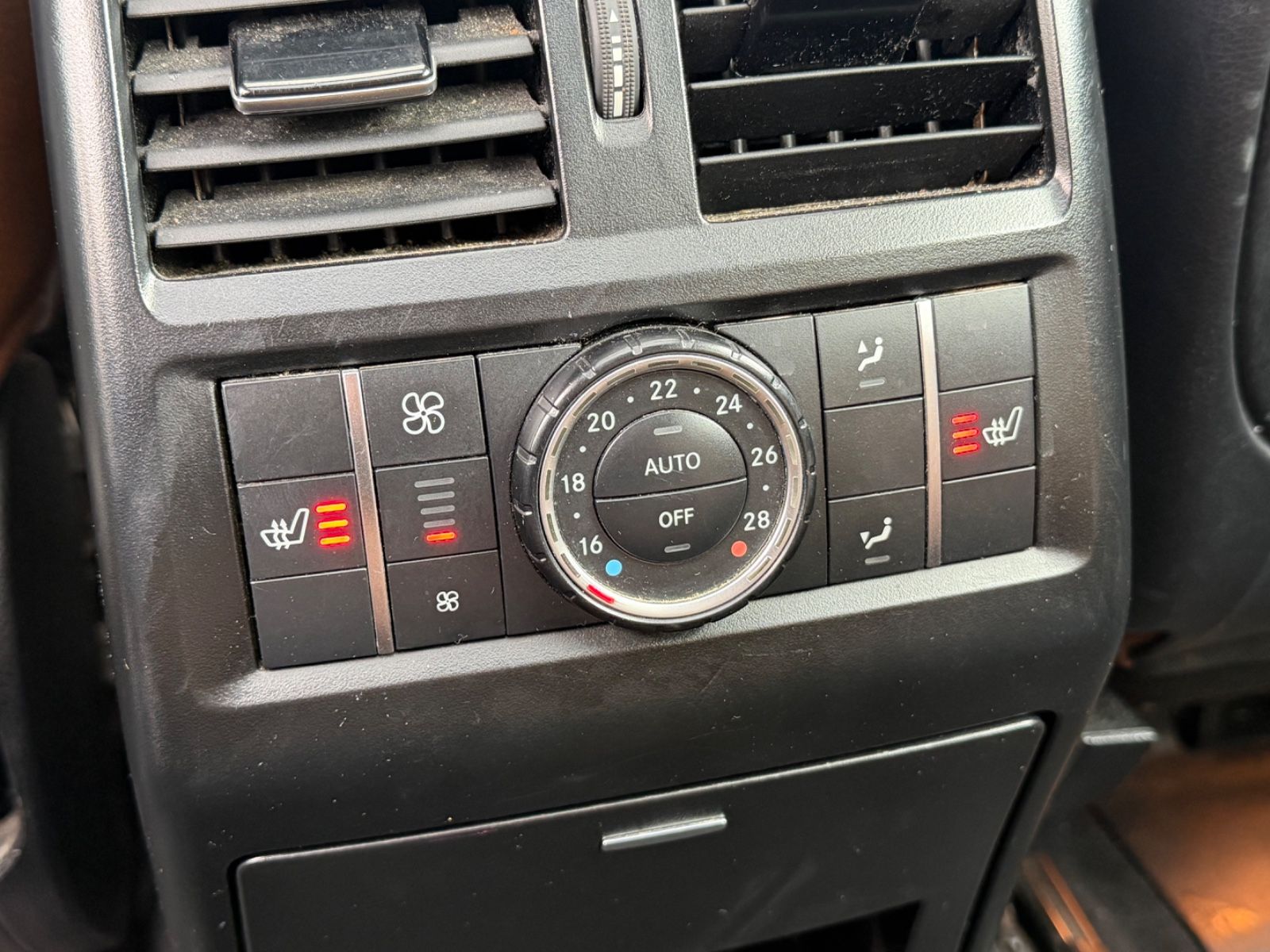 Mercedes-Benz GLS 500 4Matic*Leder*Pano*H&K*1HD*Euro6 foto 12