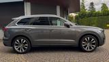 Volkswagen Touareg 3.0 V6 TDI 210kW 4MOTION Tiptronic - - Volkswagen Touareg: Firmenfahrzeug