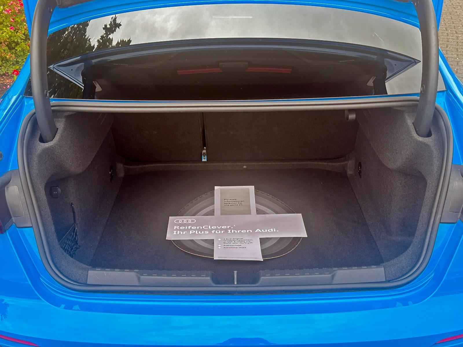 Audi S3 Lim. 2.0TFSI qu BLACK B&O NAV+ ACC PARKEN, миниатюра 24