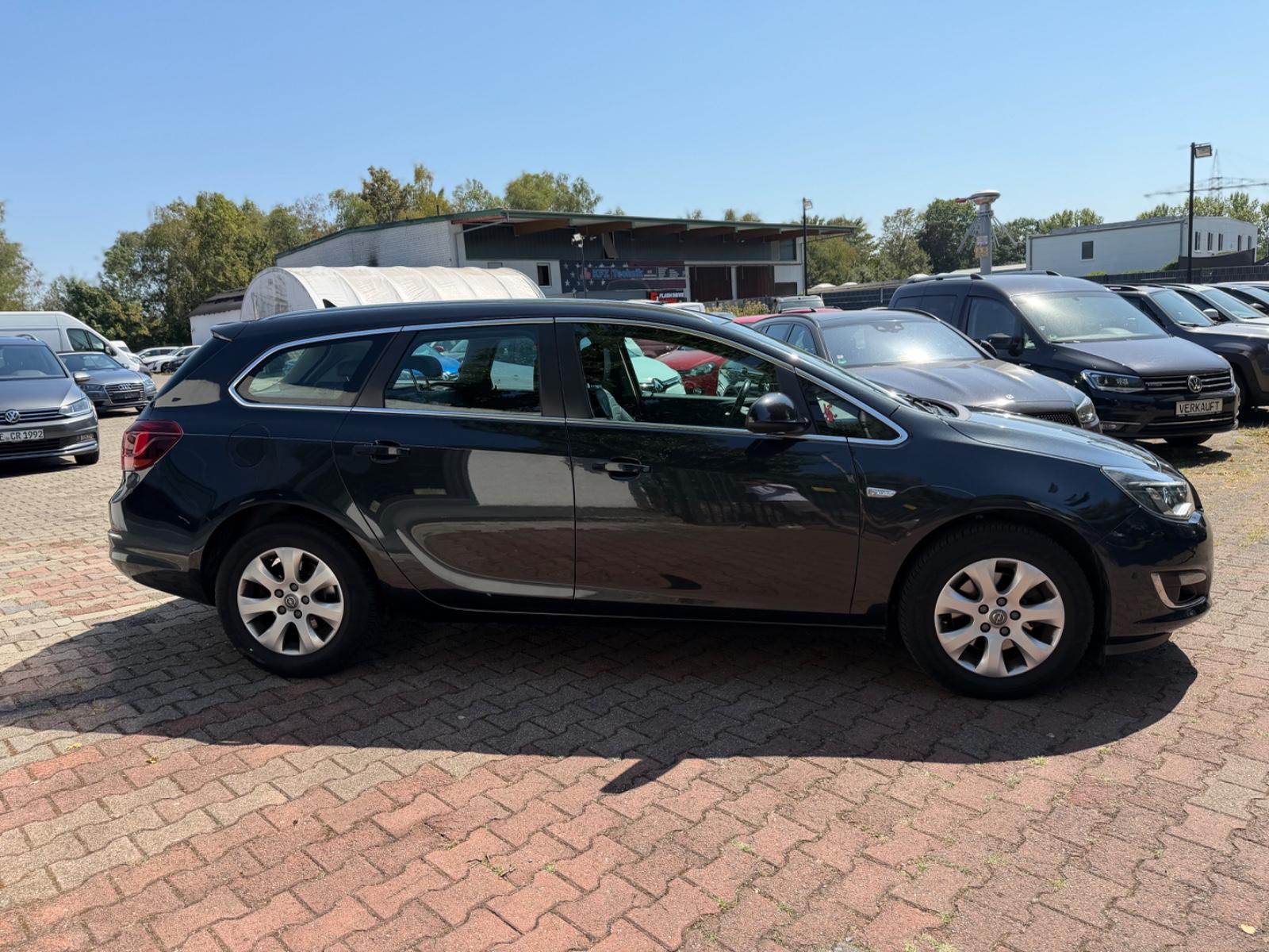 Opel Astra 2015 — engine 1.598 cm³, 110 HP (81kW)
