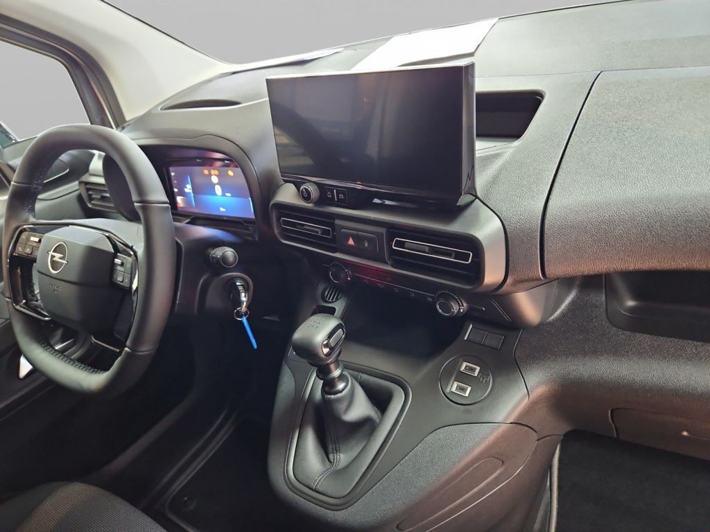 Fahrzeugabbildung Opel Combo Cargo 1.5 D Holzb. Shz., RFK, Navi