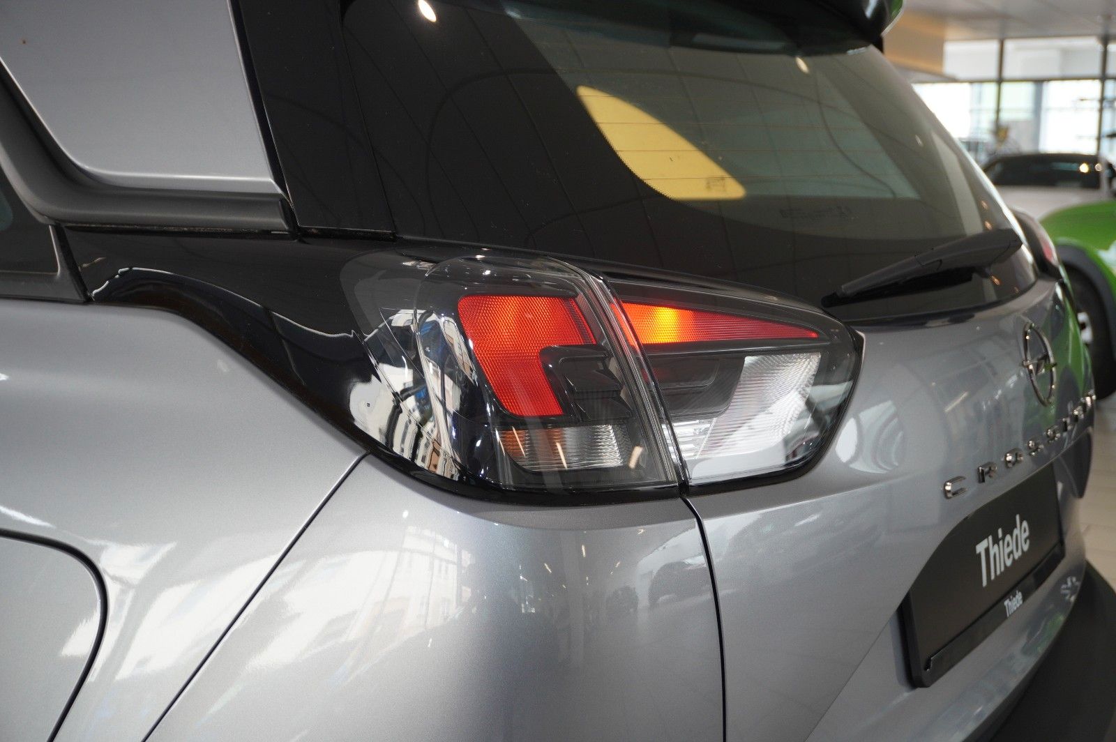 Fahrzeugabbildung Opel Crossland (X) 1.2 EDITION NAVI/LED/KAMERA/TEMP.