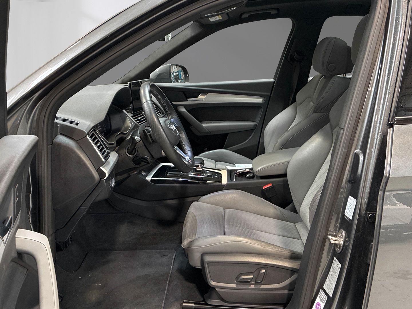Audi Q5 50 TFSI e S line quattro S tronic Pano ACC AH imagem 3