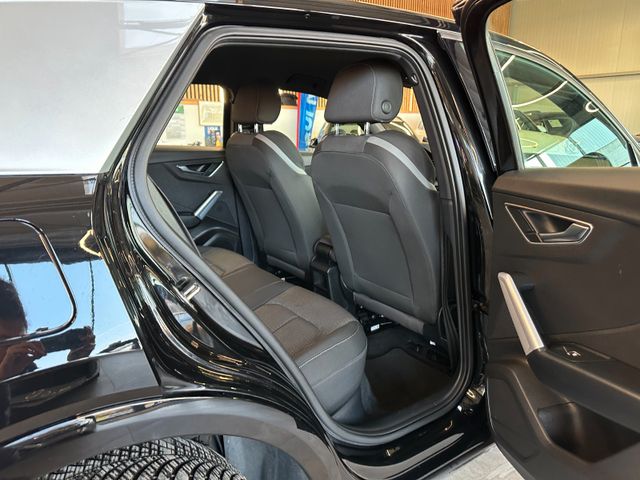 Audi Q2 30 TFSI sport *NAVI*TEMPOMAT*PDC*LED*SZHZ*
