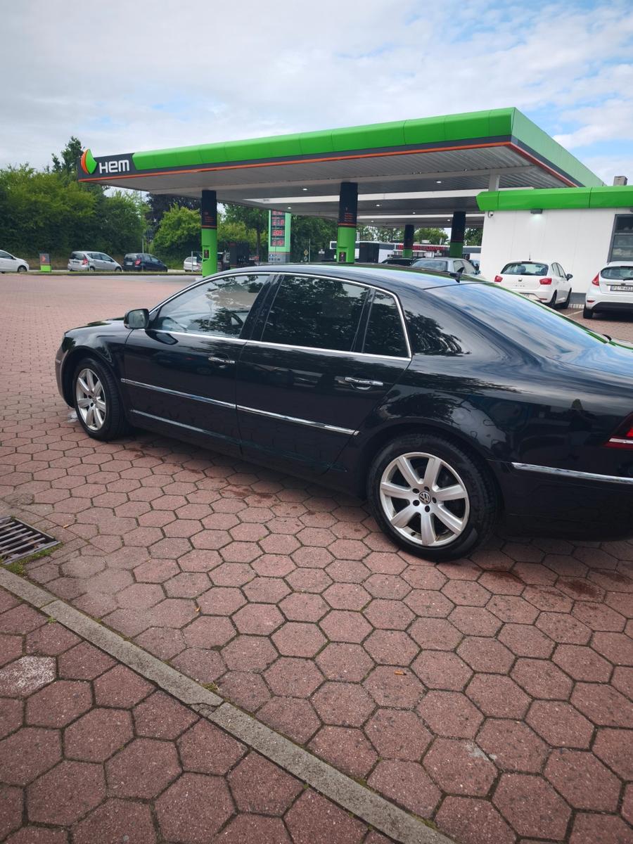 Volkswagen Phaeton 3.0 V6 TDI lang 4MOT. Tiptronic 5-Si...