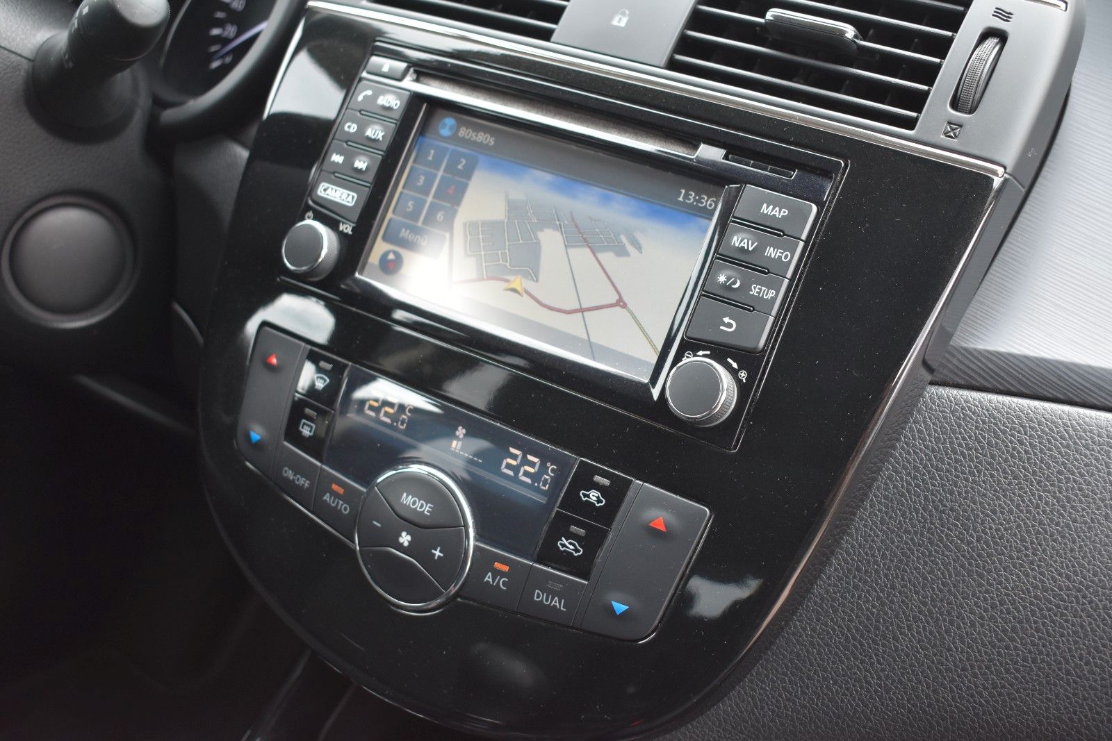 Fahrzeugabbildung Nissan Pulsar N-Tec Keyless go Navi Kamera DAB