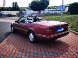Mercedes-Benz E 220 Cabriolet Leder, Klima E-Sitze H-Kz. uvm  - Mercedes-Benz E 220 mit Benzin-Antrieb: Automatik