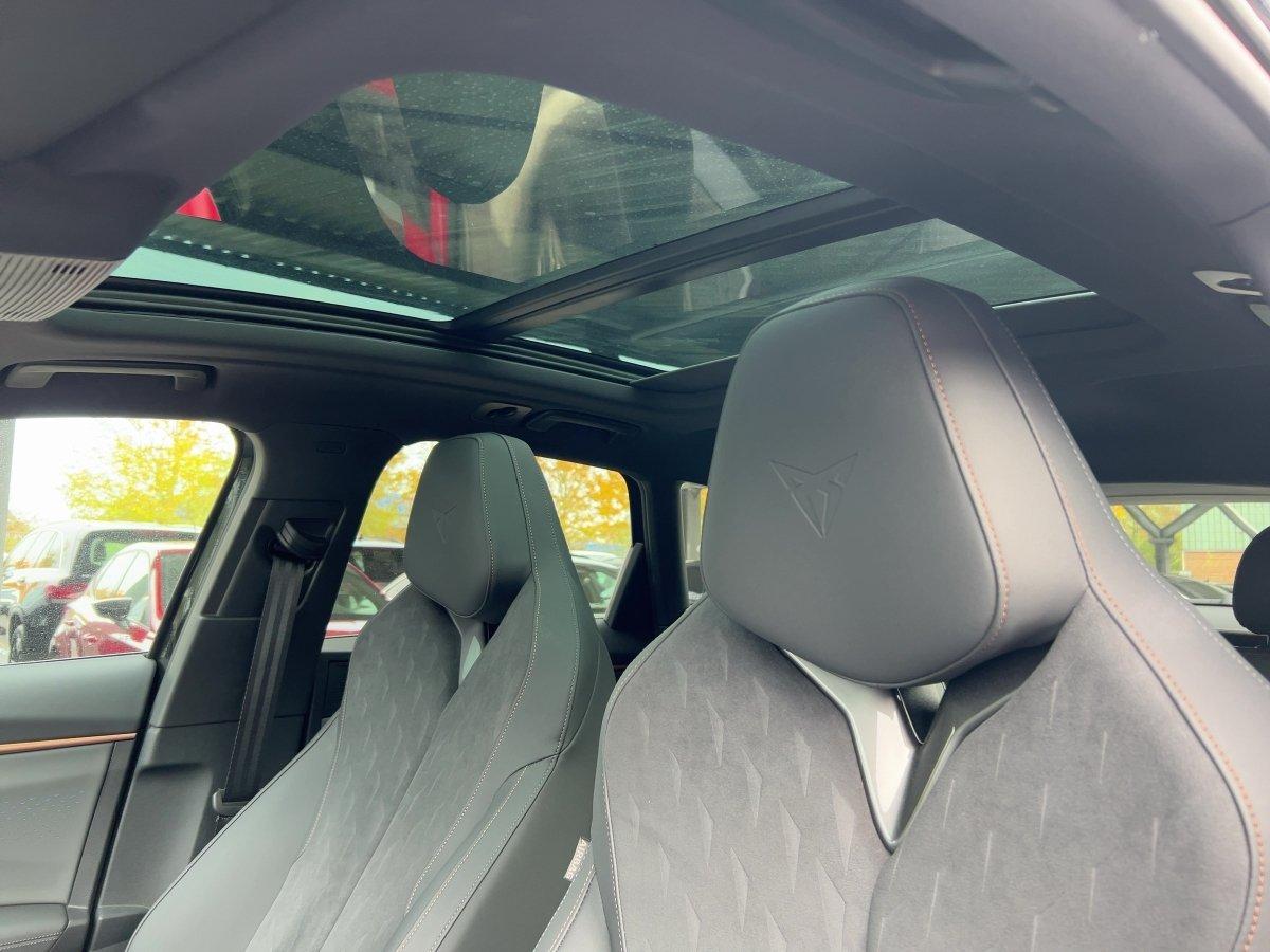 Cupra Terramar 1.5 eTSI DSG MATRIX+AHK+PANO+ACC+ALCAN