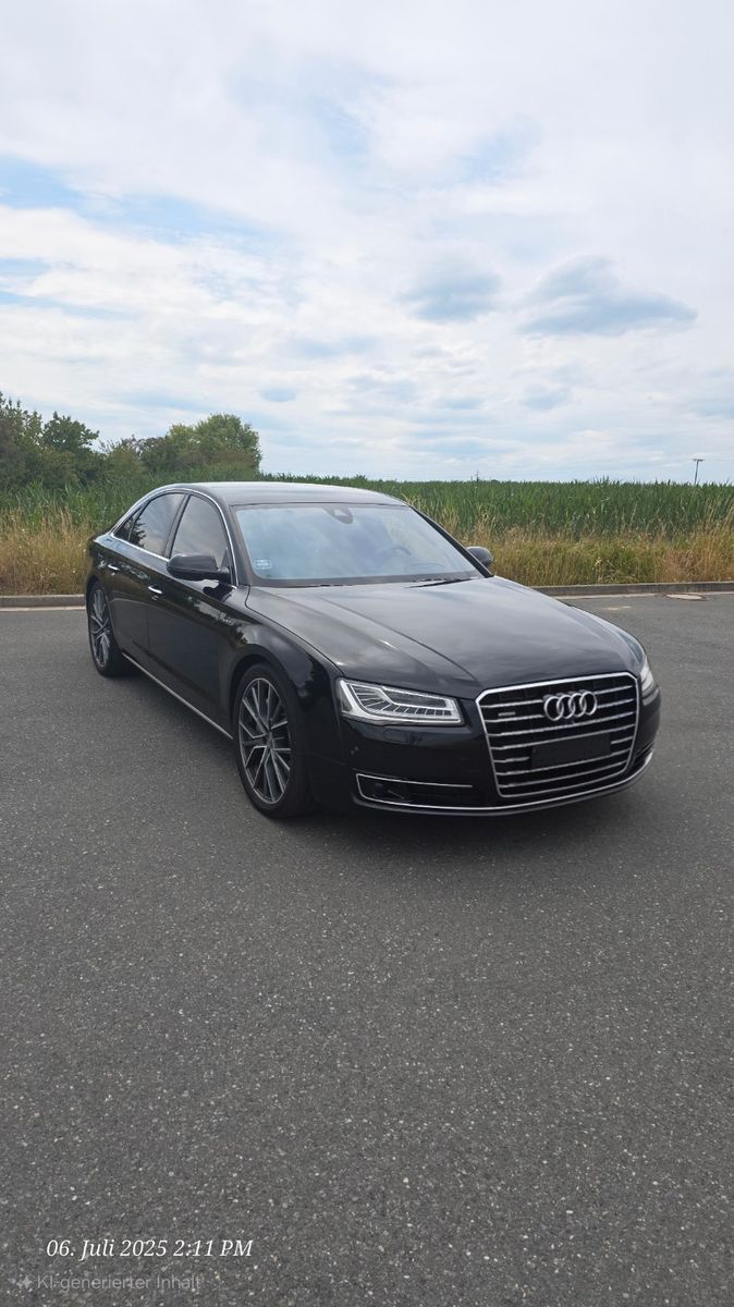 AUDI A8 4.2 TDI clean diesel tiptronic quattro -