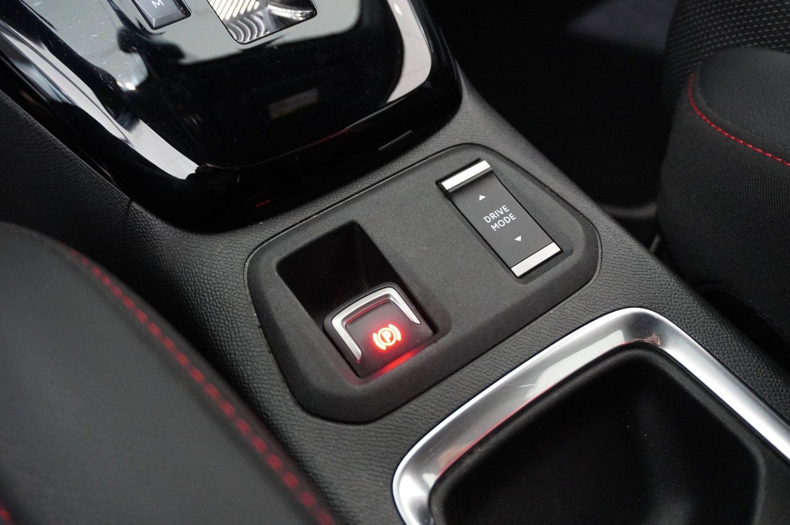 Fahrzeugabbildung Opel Corsa F 1.2T GS SPORT NAVI/LED/KAMERA/SPORT/DAB+