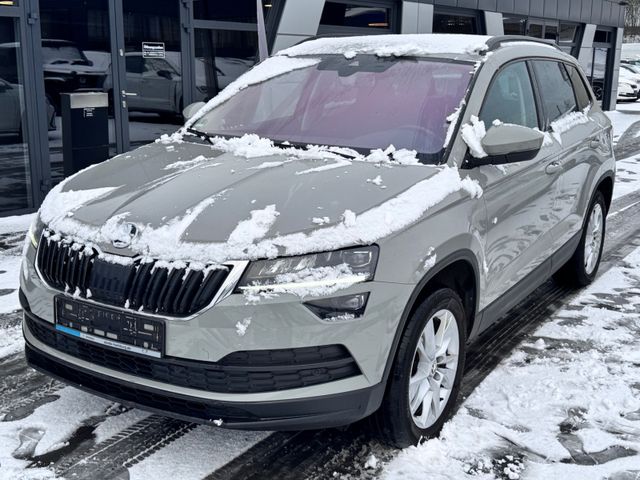 Skoda Karoq Style 1.6 TDI /ACC/PDC/CAM/SHZ/LANE/AHK