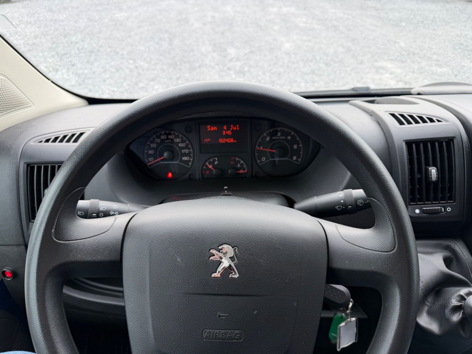 Fahrzeugabbildung Peugeot Boxer Koffer LBW