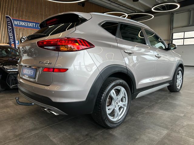 Hyundai Tucson *TEMPO*AHK*LED*NAV*SHZH*LKHZ*KLIMA*