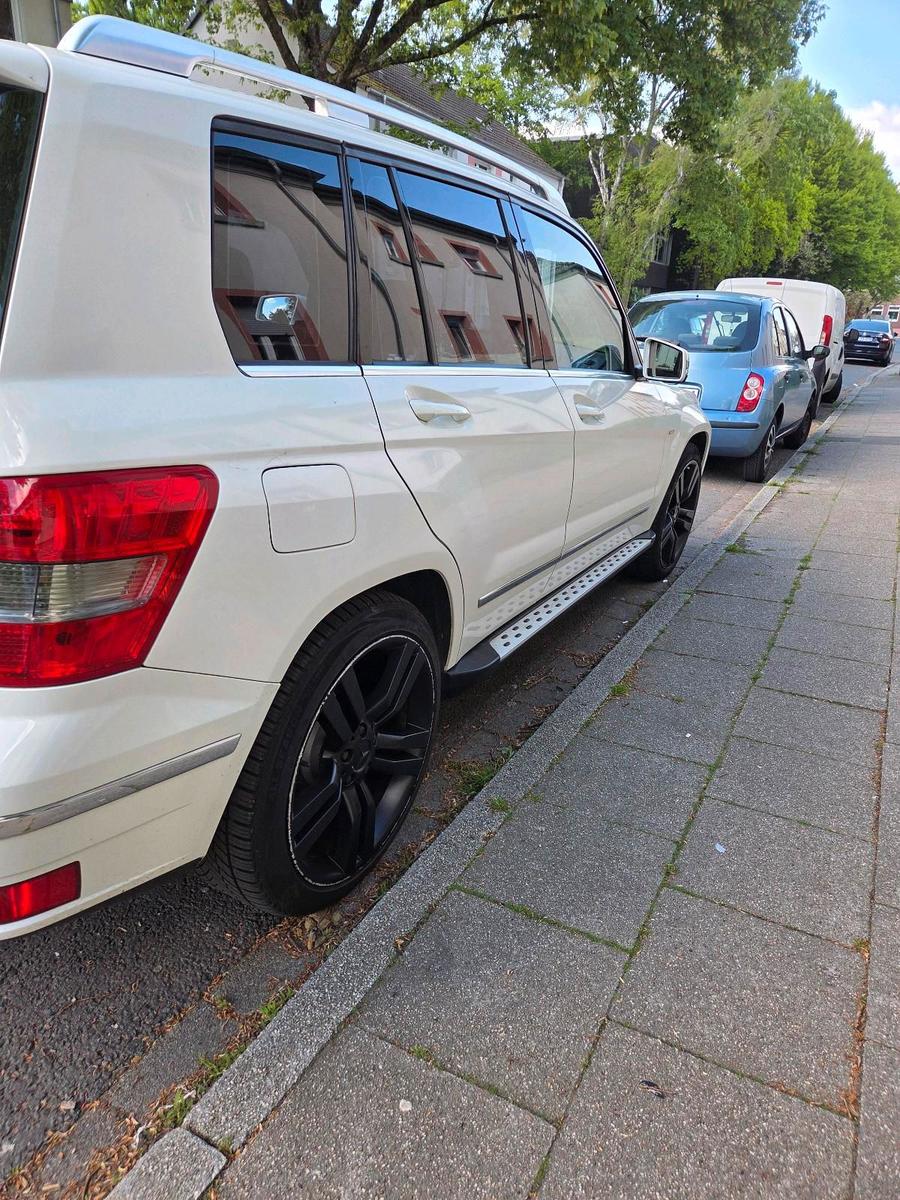 Mercedes-Benz GLK 320