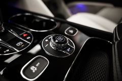 Bentley Bentayga 4.0 V8 S BLACK/BEIGE 22&quot; NAIM REAR TV