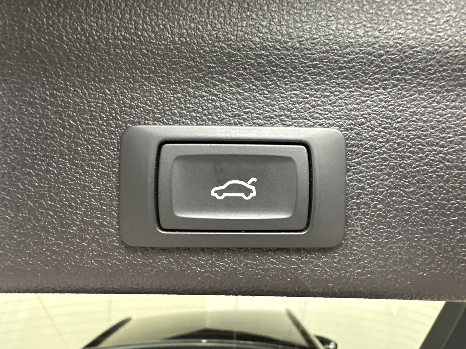 Fahrzeugabbildung Audi A6 Avant 45 TDI Quattro Sport NAV+LED+KAM+DSP+SH