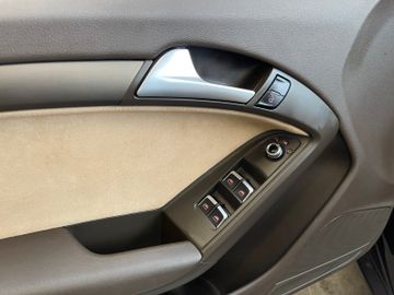 Audi A5 Cabriolet 1.8 TFSI *NAVI*PDC*SZHZ*BIXENON*KAM