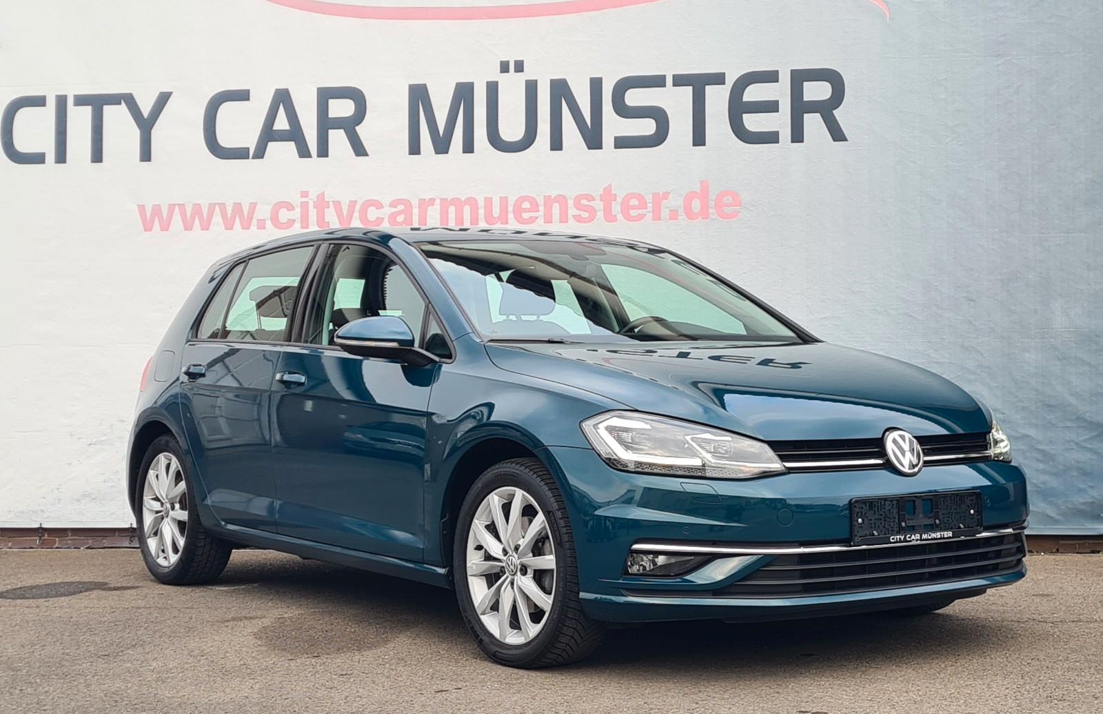 Volkswagen Golf VII Lim. Highline Aut Navi Xenon LED