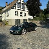 Porsche 992 Targa 4S Targa S (PTS/LIFT/CHRONO/BURMESTER) - Porsche 992: Grün