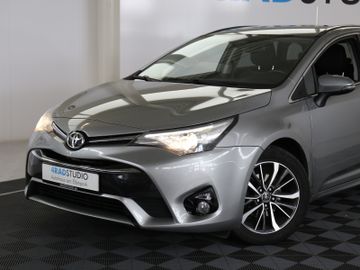 Toyota Avensis 1.8 KLIMA SITZHEIZUNG KAMERA 1.HAND