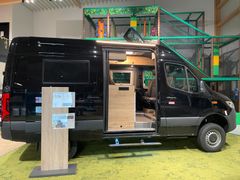 Mercedes-Benz Pössl Roadstar X *Bestand**Allrad**Slideout*