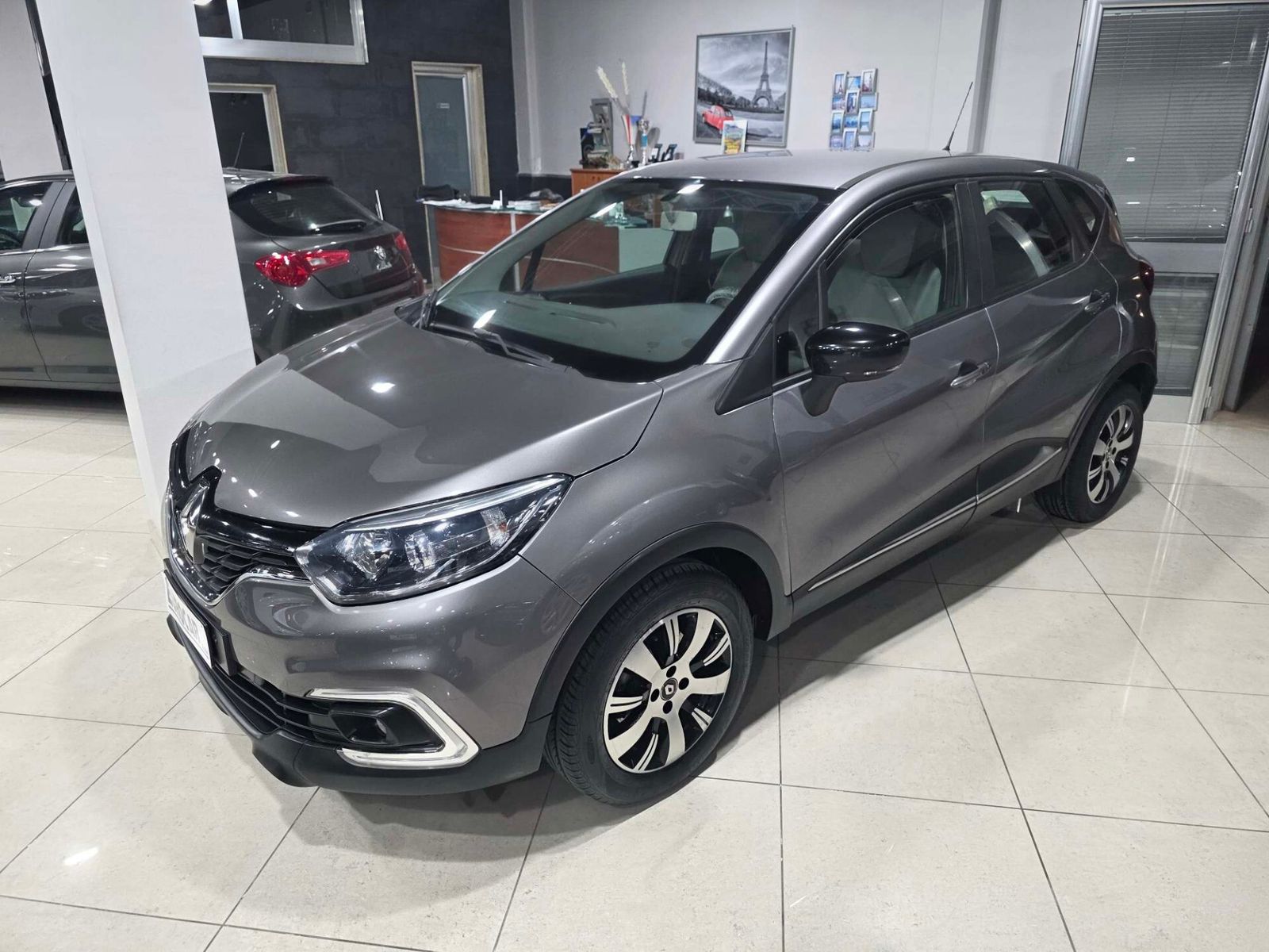 RENAULT Captur