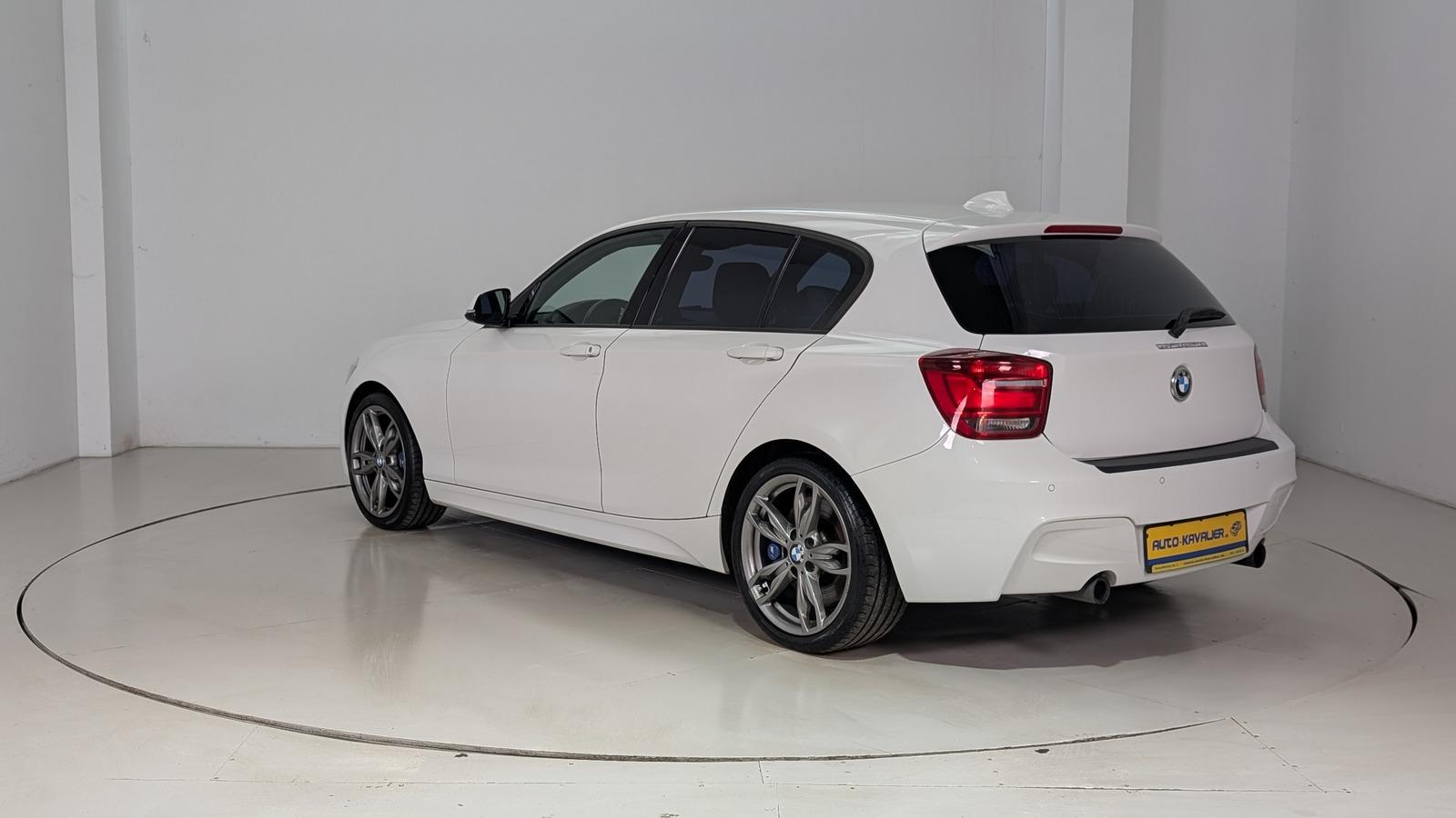 BMW M135I - XDRIVE - 320 CV - BVA - CARNET ENTRETIEN