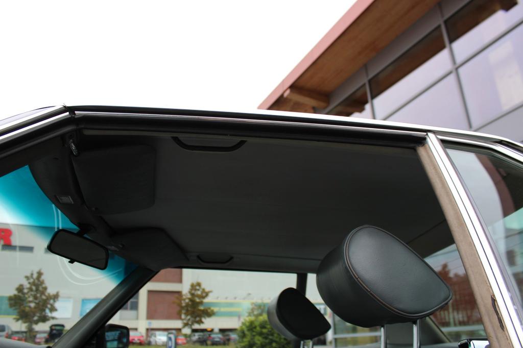 Mercedes-Benz SL 380