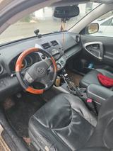 Toyota Rav 4 zu verkaufen - gebrauchte Toyota RAV 4 aus dem Jahr 2007