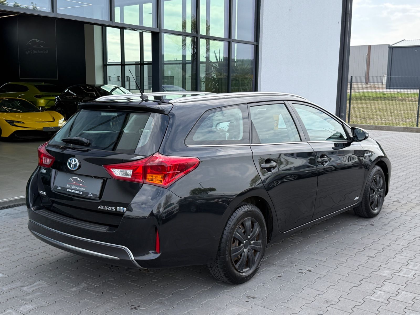Auris Touring Sports Hybrid 1.8 Autom.