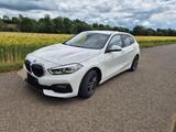 BMW 118d Advantage Advantage mit Anhängerkupplung