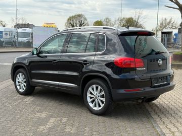 Volkswagen Tiguan - 4