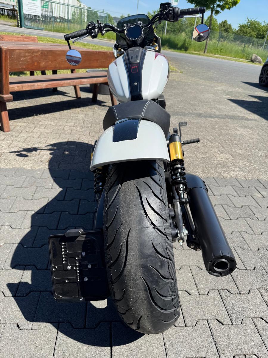 Indian Scout 101 200er Umbau by AS Customs
