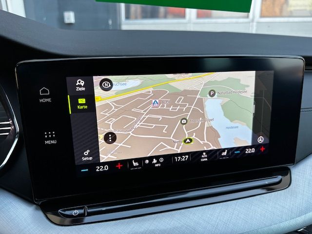 Octavia Combi Tour NAV;KESSY;ACC;CARPLAY