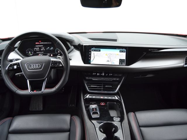 RS e-tron GT quattro NP:177.228/CARBON/LUFT/21-Z