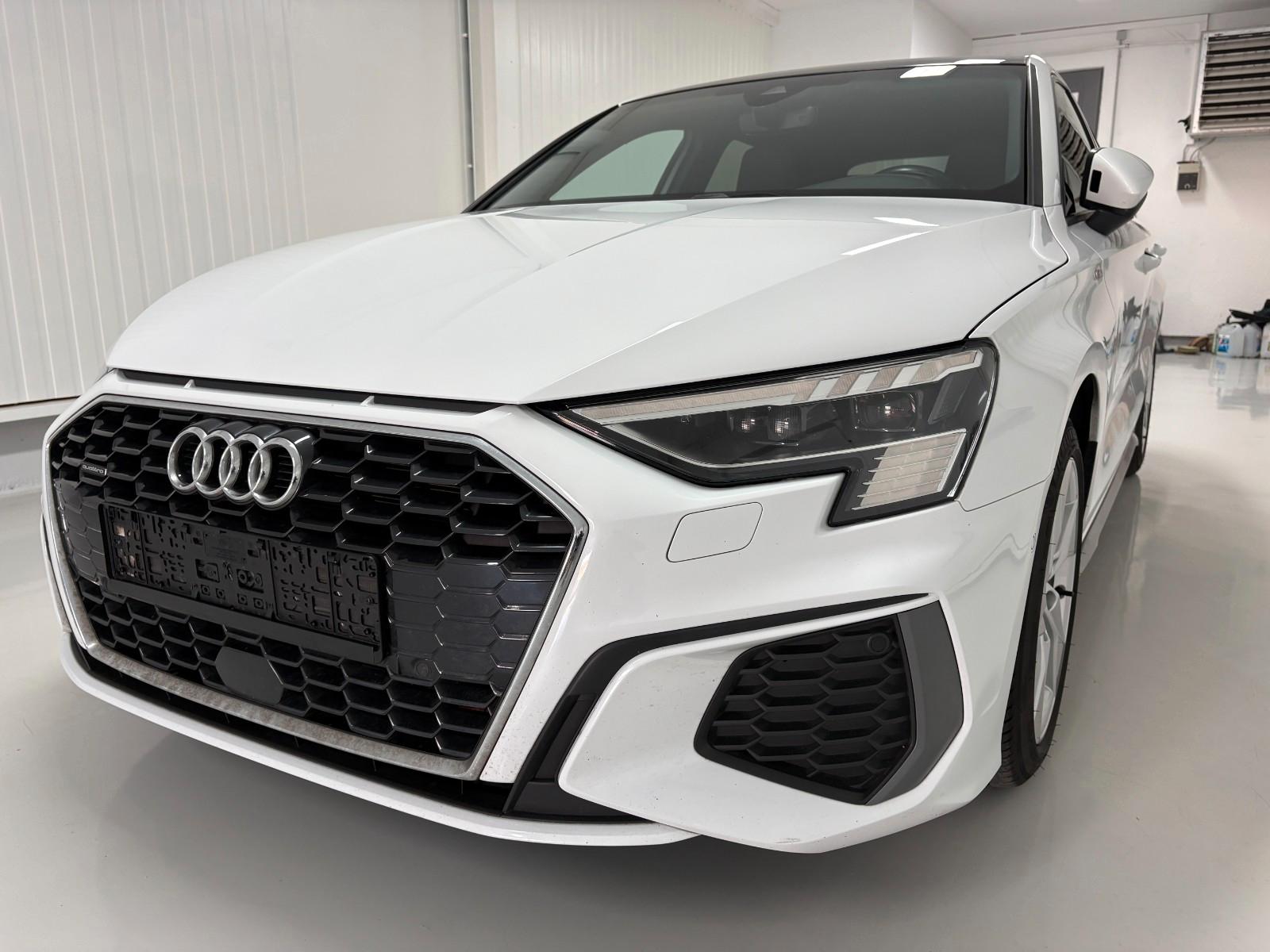 Audi A3 40 TDI quattro S line/Matrix/Virtual/Pano/ACC