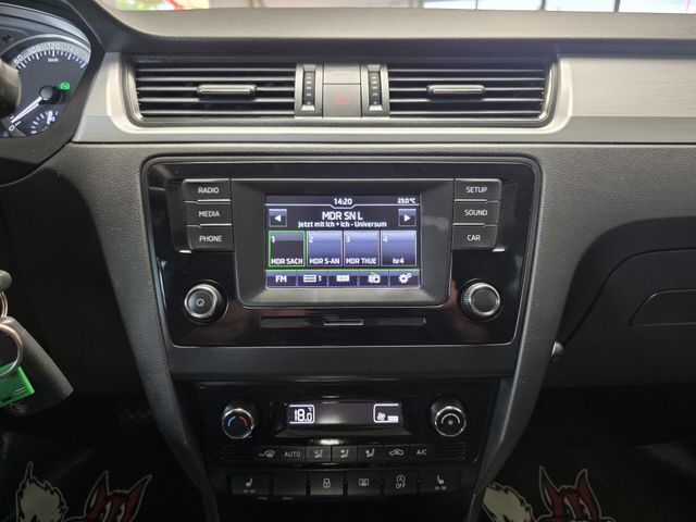 SKODA Rapid — Foto 18