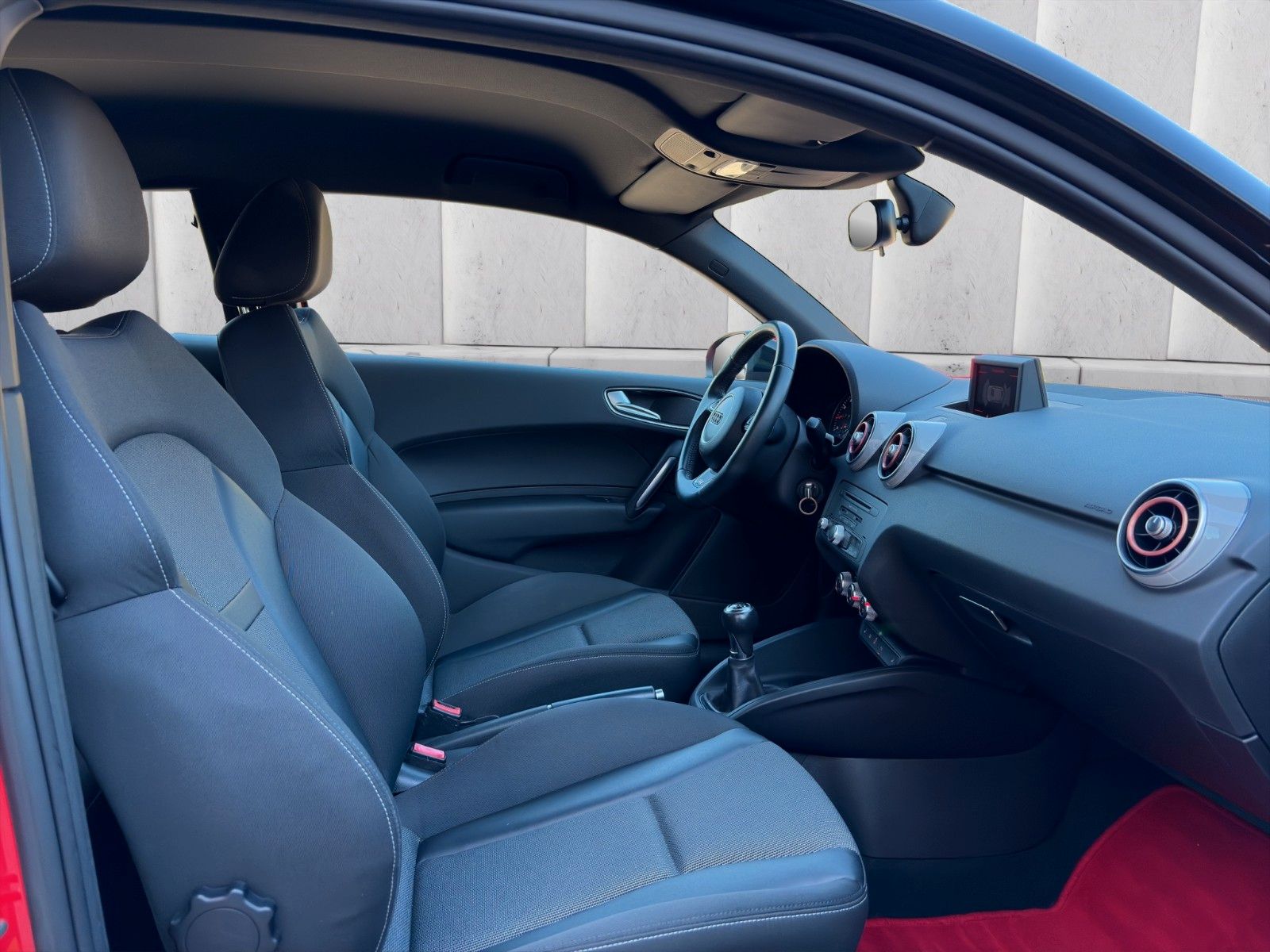 Fahrzeugabbildung Audi A1 Sportback S Line*SHZ*PDC*DAB
