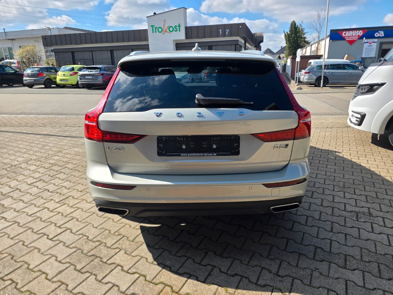 Volvo V60 Cross Country Pro AWD Navi Leder,360° Kamera foto 6