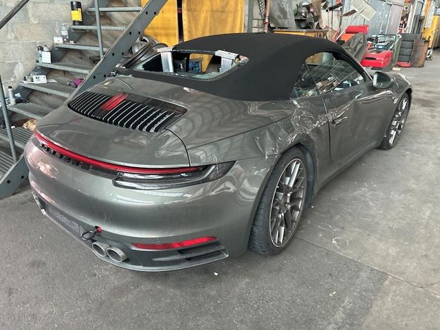 Porsche 911 Carrera 4 S Cabriolet