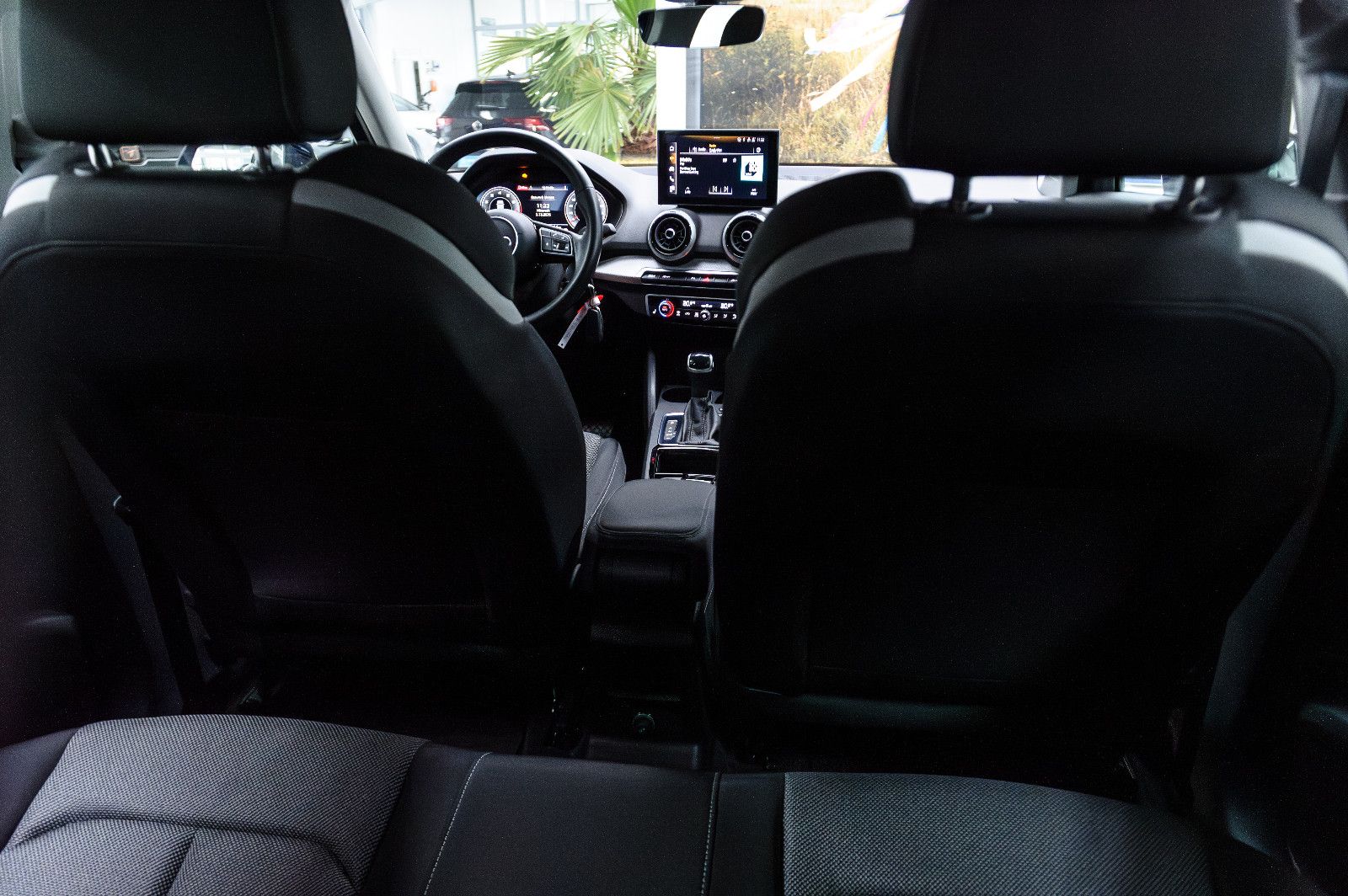 Fahrzeugabbildung Audi Q2 35 TFSI S line 1.5 S-Tronic LED+KAM+VIRTUAL