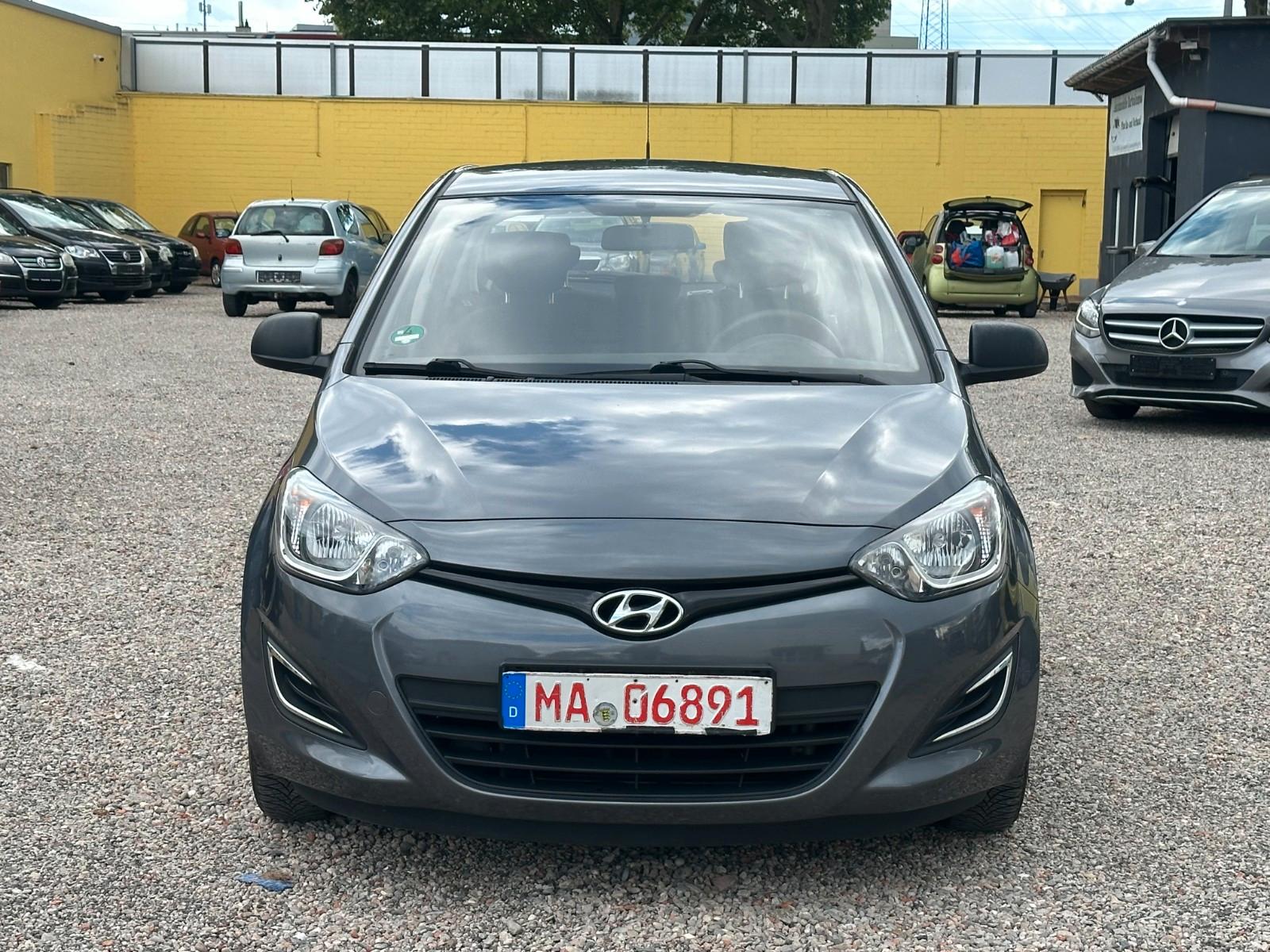 Hyundai i20 FIFA World Cup Edition